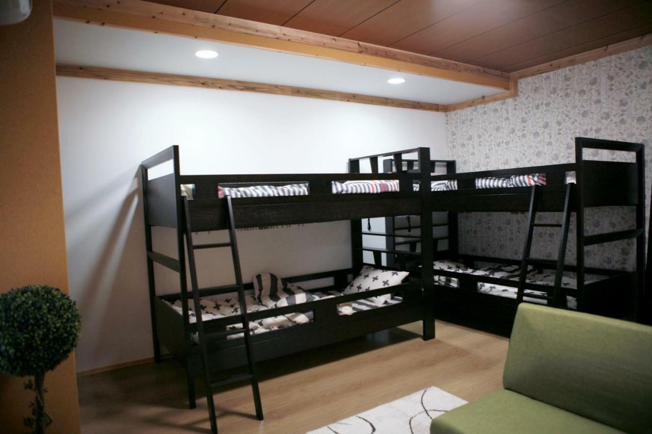 Maru House Hotel Osaka Buitenkant foto